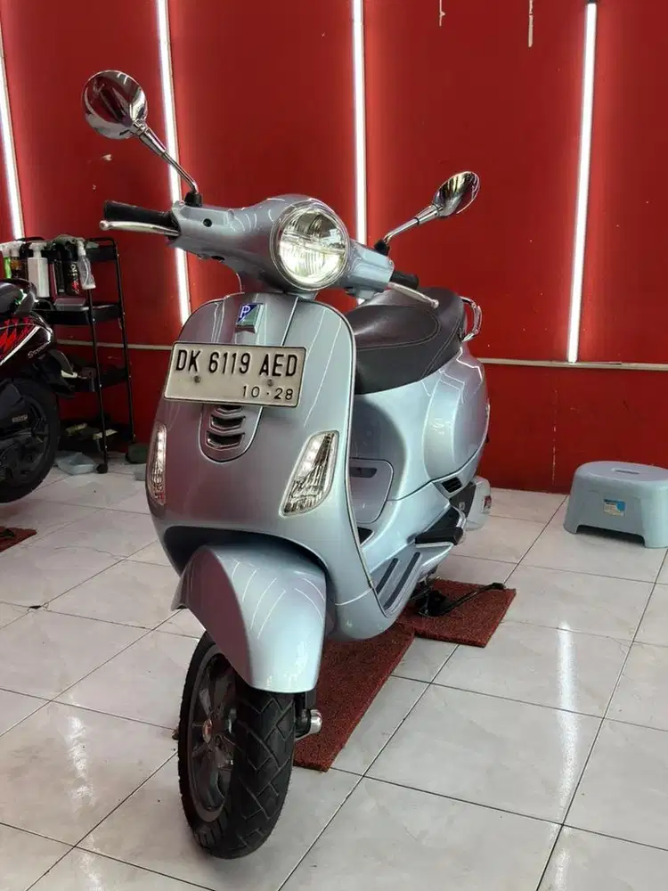 Vespa LX 125  PIAGIO