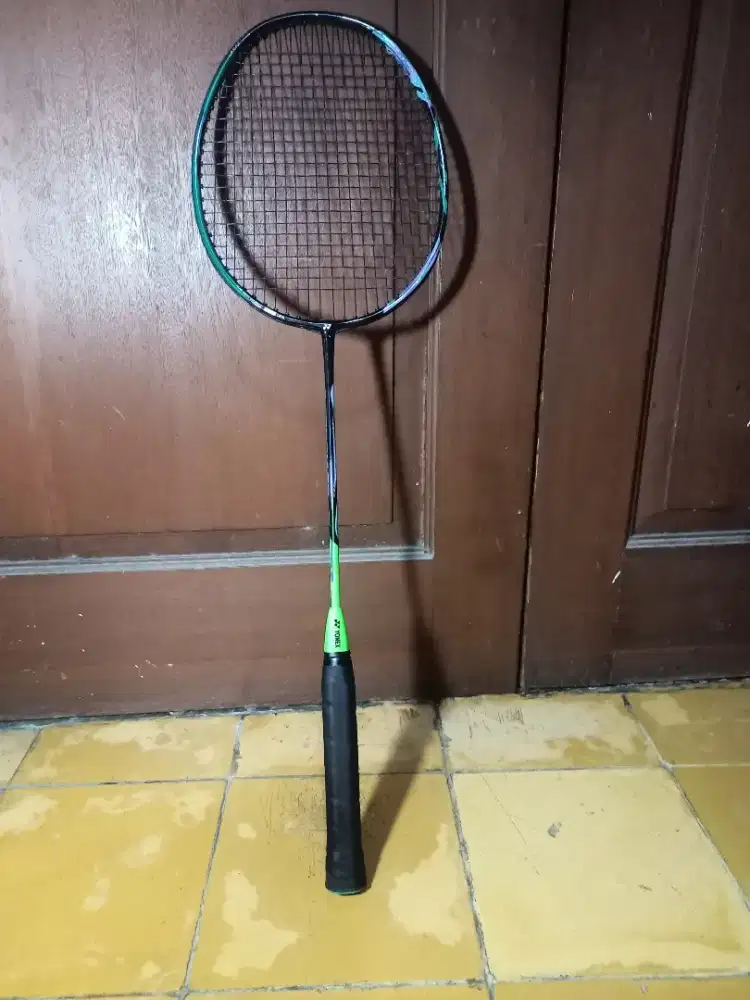 Raket Badminton Yonex Astrox 99 LCW Limited Edition