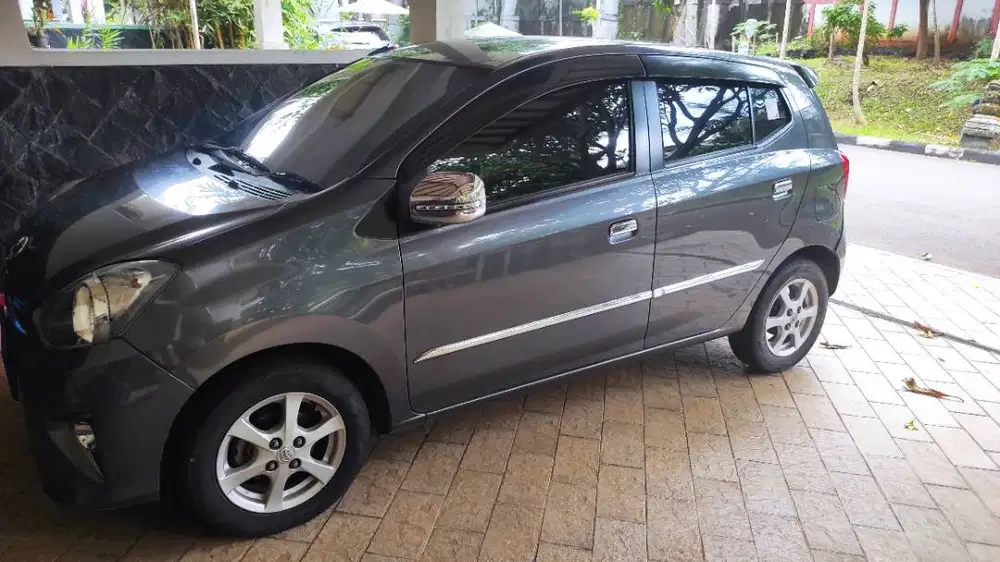 Jual Toyota Agya 1.0 G AT 2015 Pemakai Tangan Pertana
