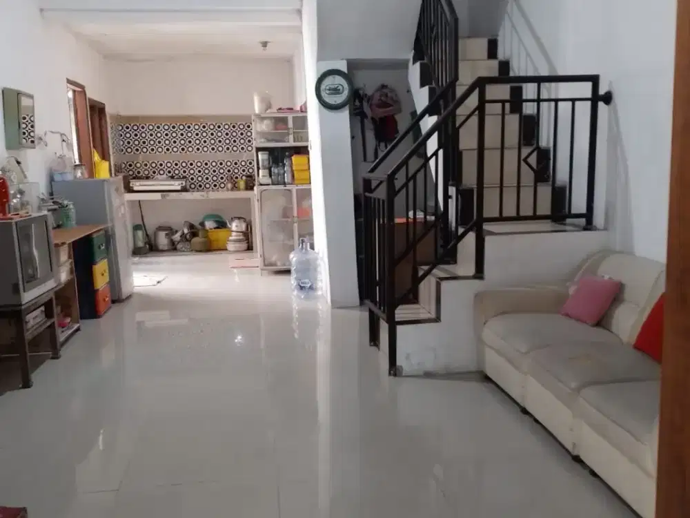 DISEWA RUMAH TAHUNAN BAGUS MURAH HARGA NEGO SIAP HUNI SENTUL CITY SG117