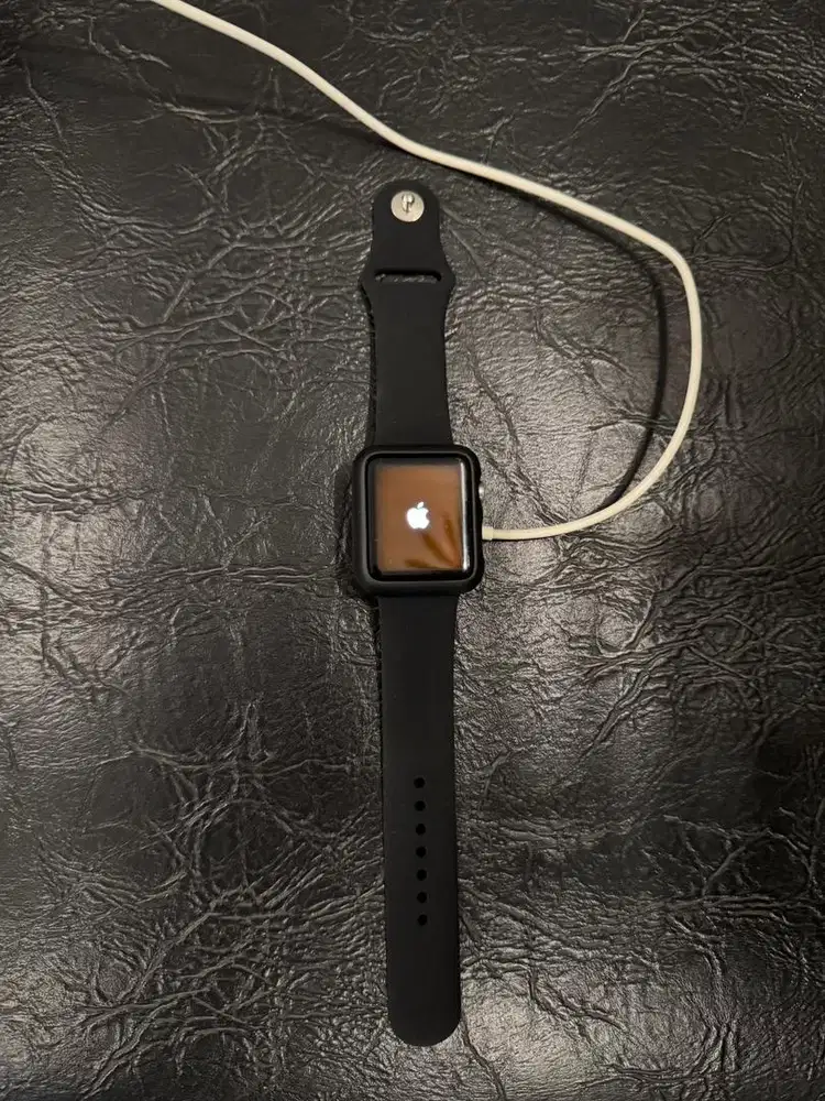 Iwatch 1 ukuran 42mm