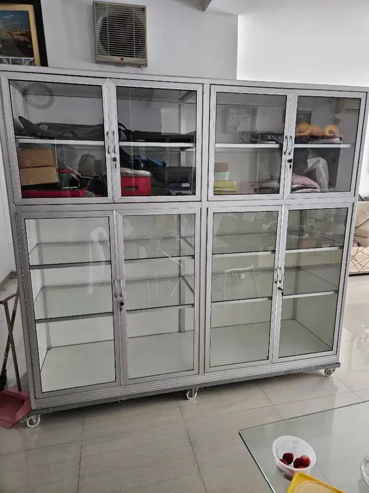 Lemari etalase kaca 208x60x198