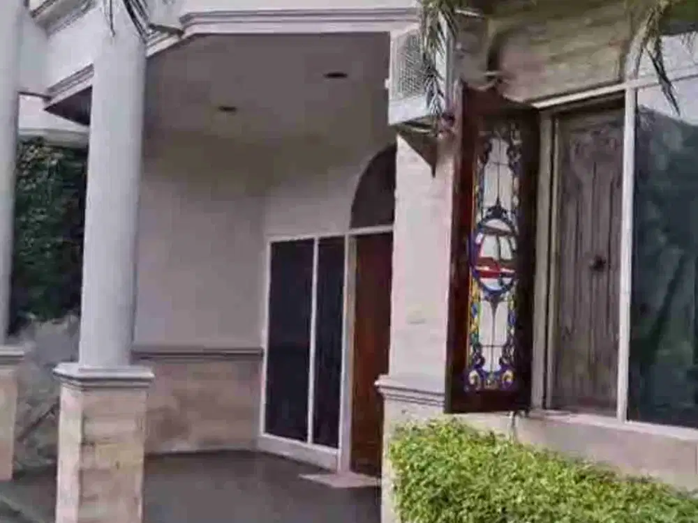 Rumah Jln Raya Waru Sidoarjo, Akses frontage,tempat strategis Nol jln raya SBY -Malang,dekat Bandara juanda, Stasiun kereta api, Terminal Bus,RS, Mall,Kampus.