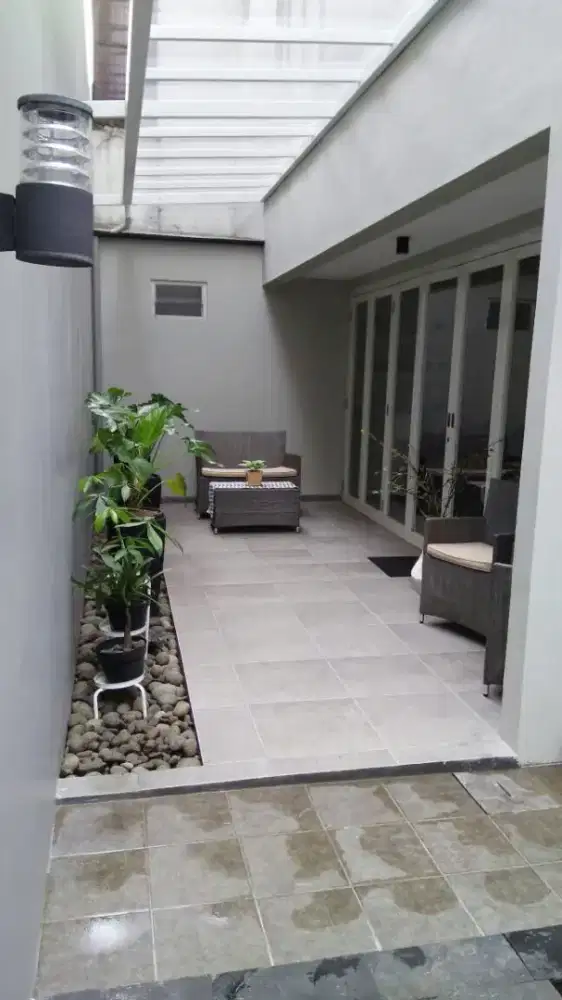 Dijual Rumah Bagus Siap Huni di Emerald Bintaro Jaya