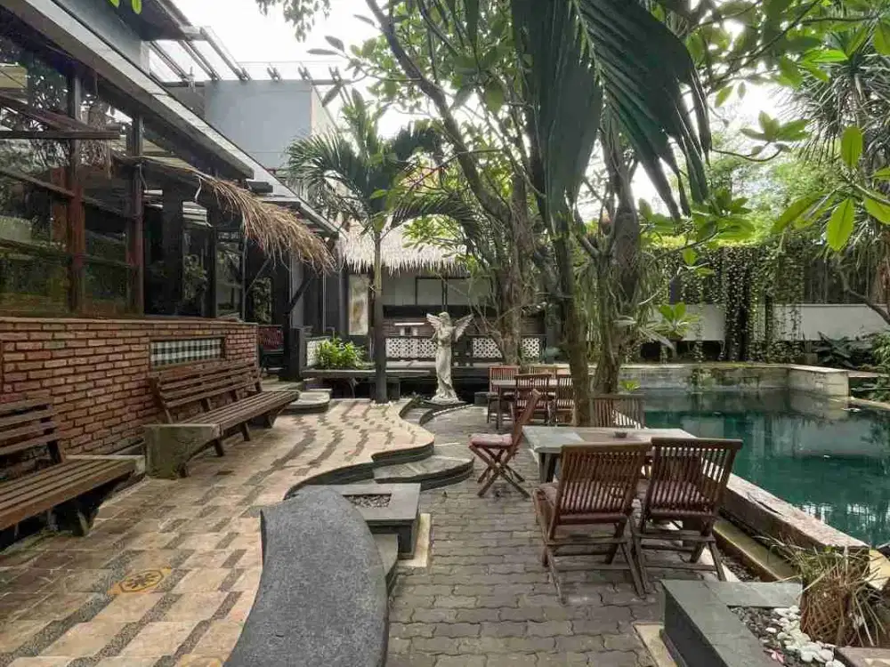 Ampera Raya Cafe Guesthouse Nuansa Tropical Bali Area Komersial