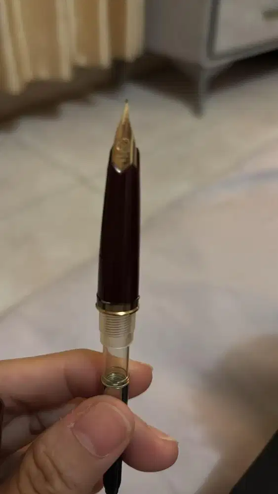 Montblanc 221 burgundy