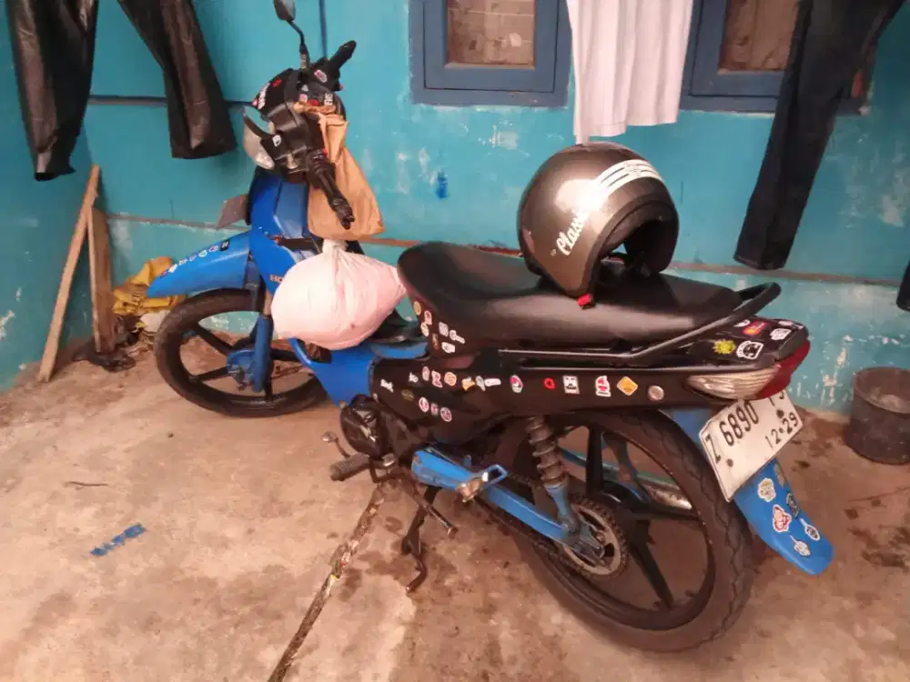 HoNda supra fit 2003