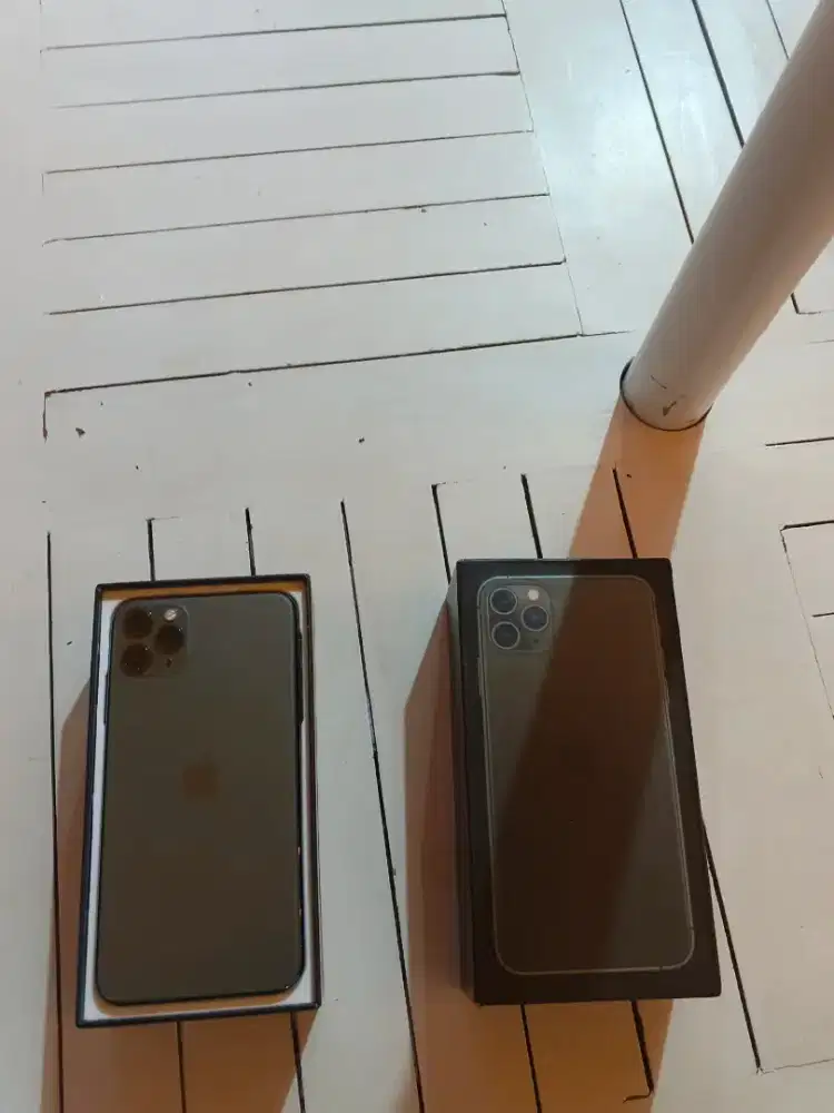 Iphone 11 pro max 256gb musim baru