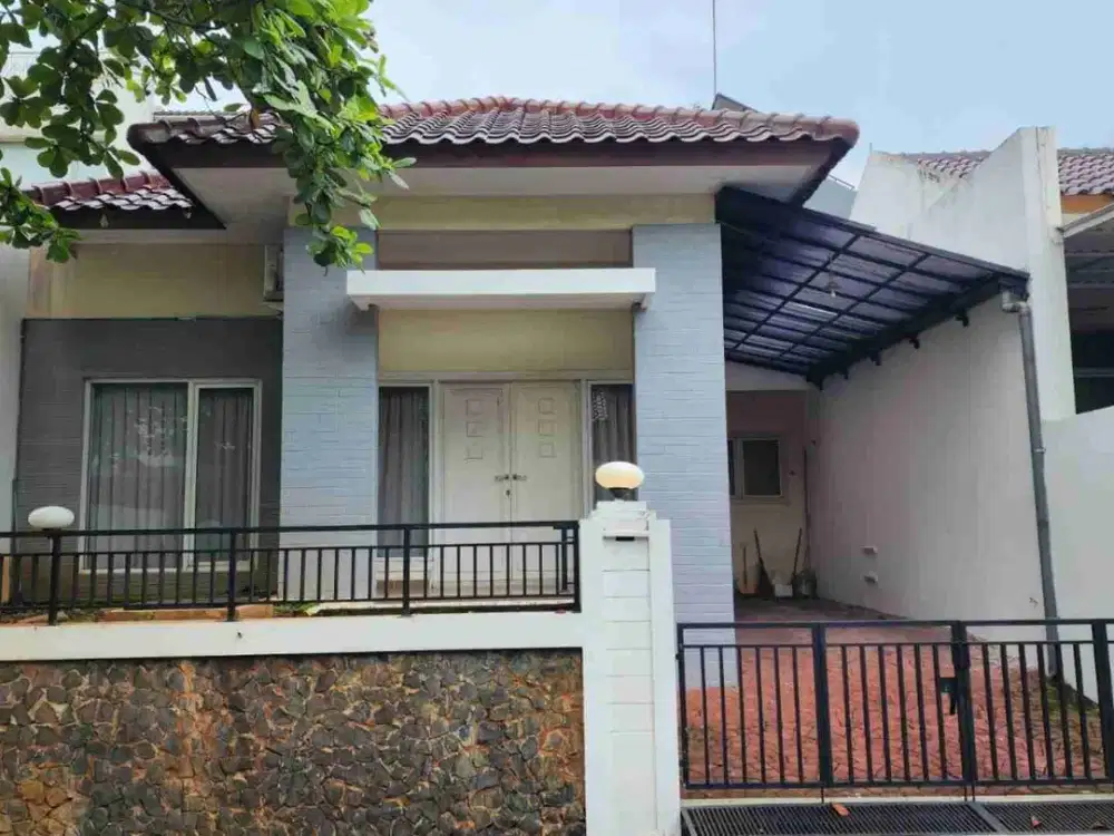 Dijual Rumah Bagus Siap Pakai Di Perumahan Graha Candi Golf, Semarang
