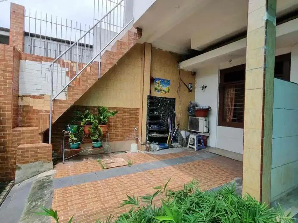 Disewakan Rumah Gading Surya Lingkungan Nyaman Tenang Siap Huni di Kelapa Gading Jakarta Utara