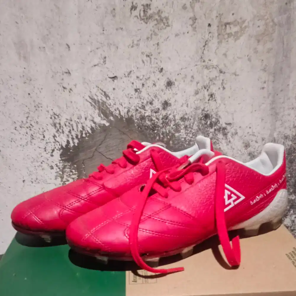 Sepatu Bola Apha Genesis FG ori Full Merah