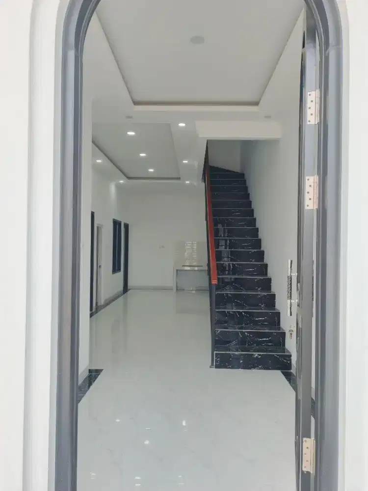 Cluster Eksklusif Pahlawan Revolusi,Rumah 2 Lantai Modern jakrta timur