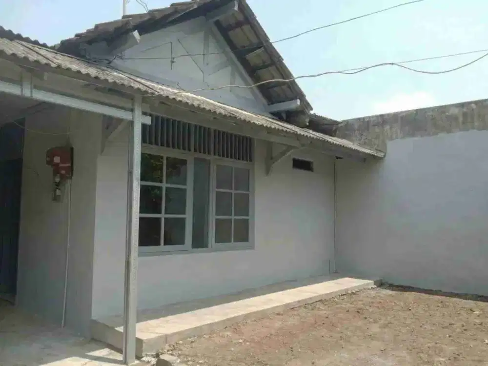 Di jual murah di mojosongo luas 167 m2.