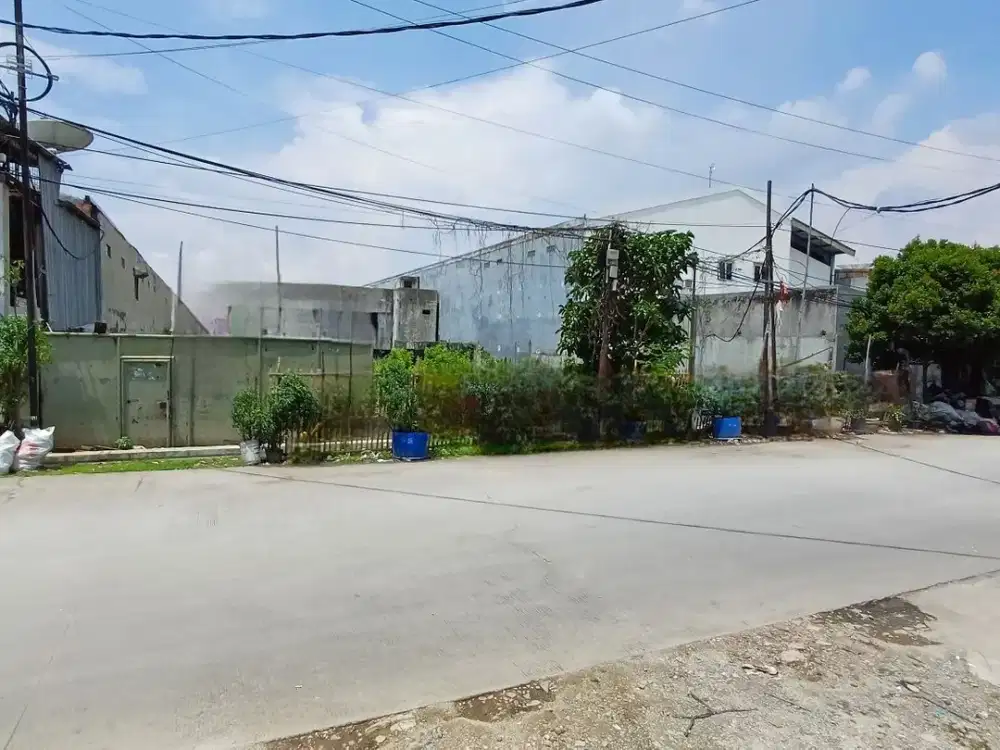 DIJUAL KAVLING UNTUK GUDANG - Tinggi sudah diurug bebas banjir