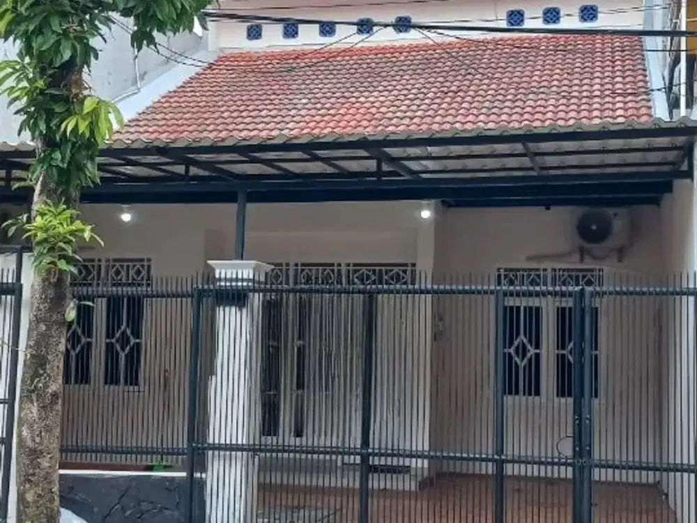 Rumah Dekat Akses Stasiun dan Tol di Cluster Mahoni Taman Royal Tangerang