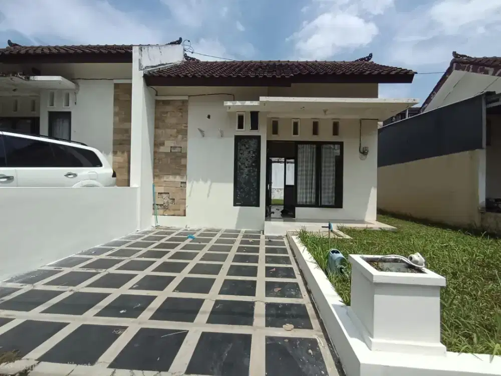Rumah dijual di perumahan teras bali cangkiran mijen