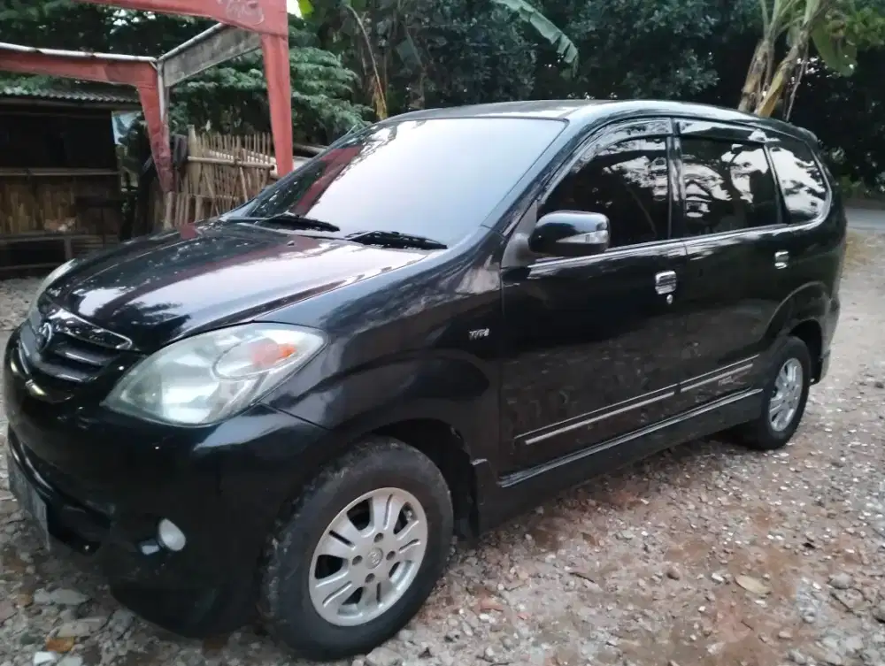 DIJUAL Toyota Avanza Tipe S 2009 AT 85Jt..