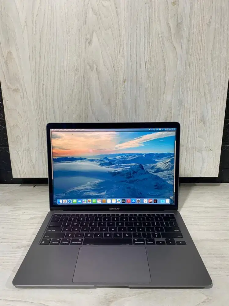 Macbook Air M1 2020 13inc RAM 16gb SSD 256gb