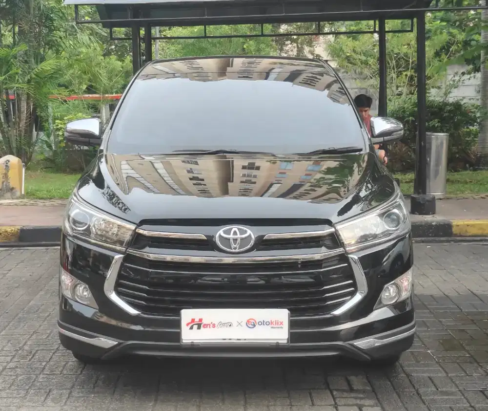 DP 15 jt VENTURER 2018 MATIC BENSIN HITAM KM LOW