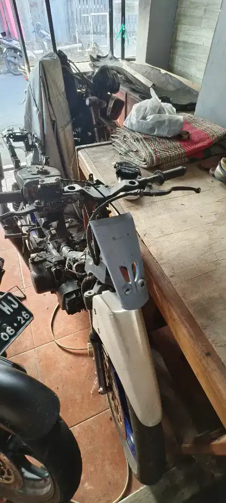 Motor Force One bekas