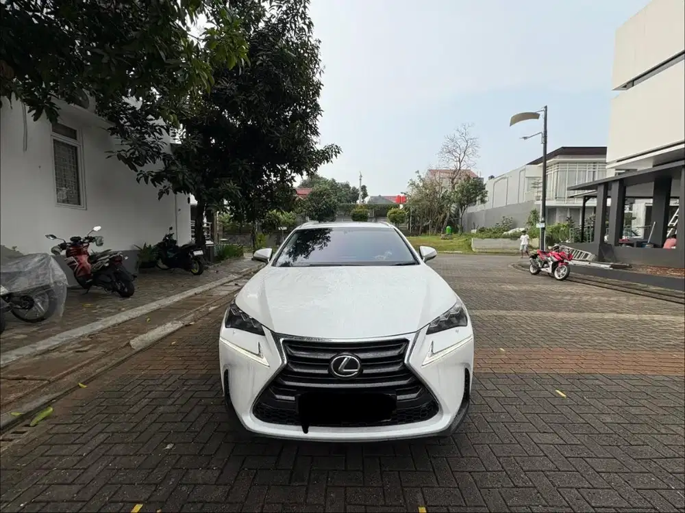 Lexus NX200t 2015