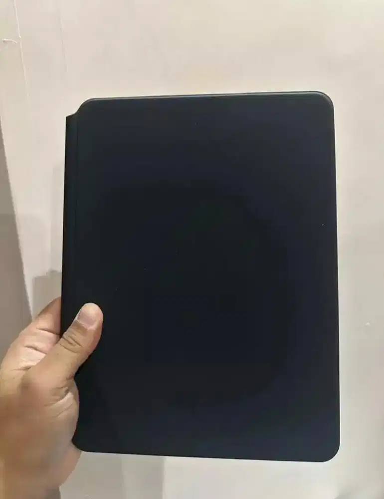 Apple Magic keyboard 11 inch (old version)