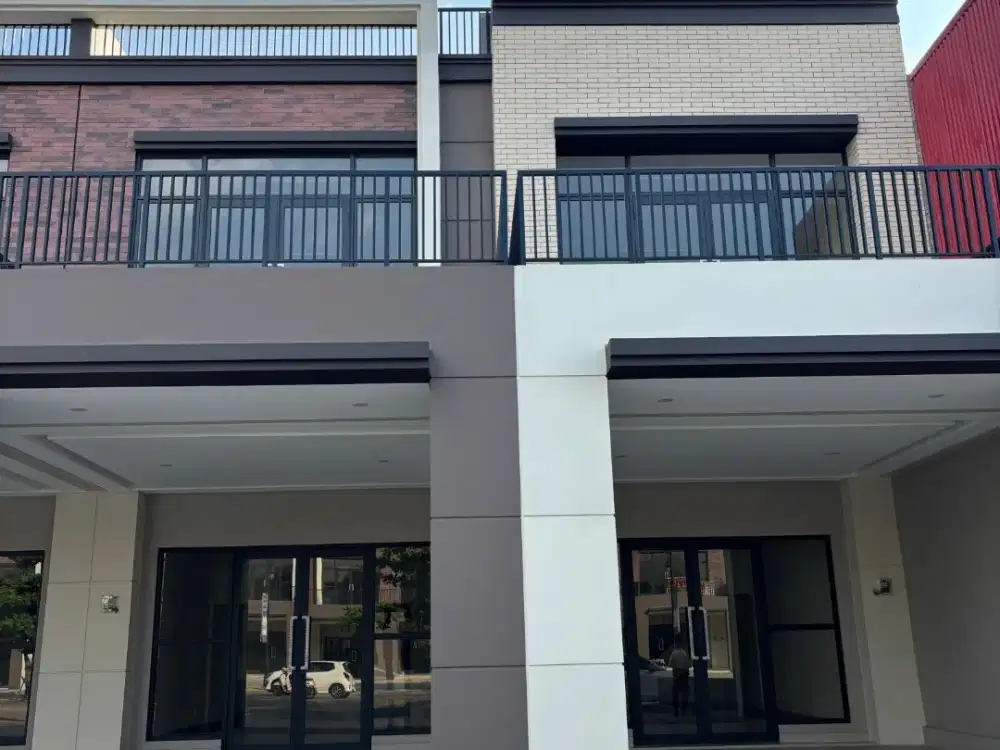 JUAL/SEWA CEPAT Ruko Gandeng Downtown Drive Scientia Garden Summarecon Serpong 2 Lantai Siap Huni 3,4 M/Unit Nego Sampai Deal (Sewa : 200 Jt/2 Thn/Unit)