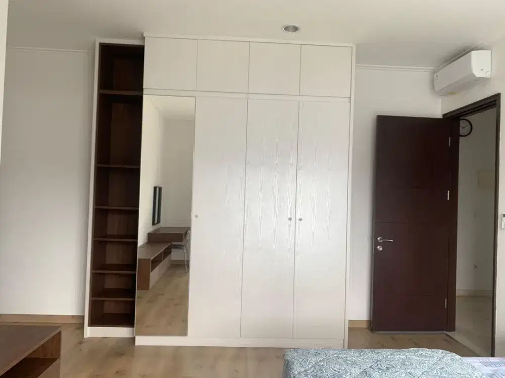 Disewakan! BRAND NEW!! Rumah Golf Island 8x20 2 Lantai Full Renovasi 4 Bedrooms Full Interior Design Harga 450 jt/thn