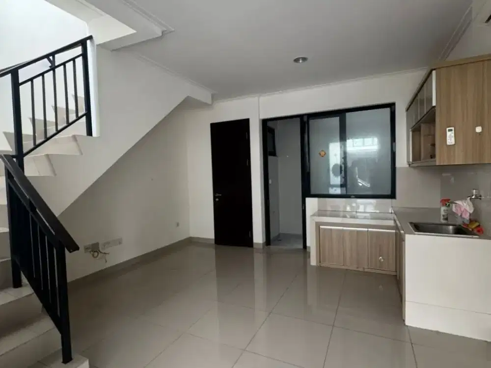 Disewakan Rumah Milenial 4,5x10 3 AC + Horden + Kitchen set Harga 35 jt/thn