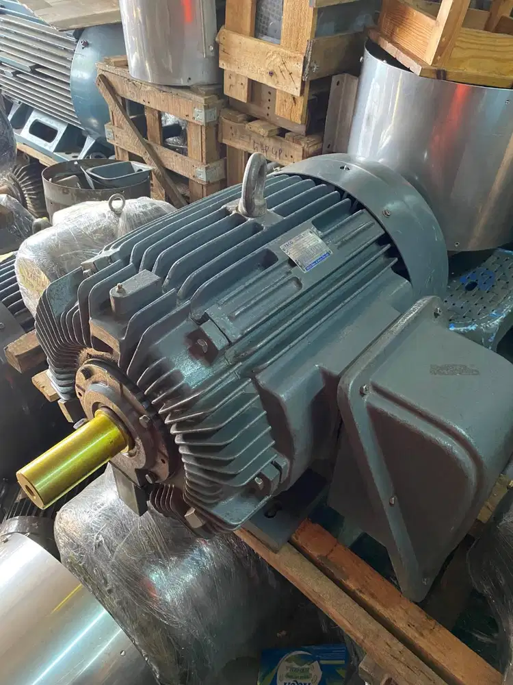 TECO 75hp 4pole dinamo elektro motor penggerak 55kw 3phase