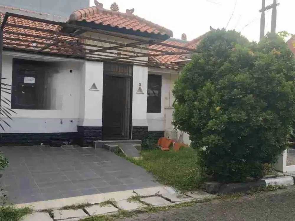 Dijual / Disewakan Murah Rumah di Taman Ubud Lippo Karawaci