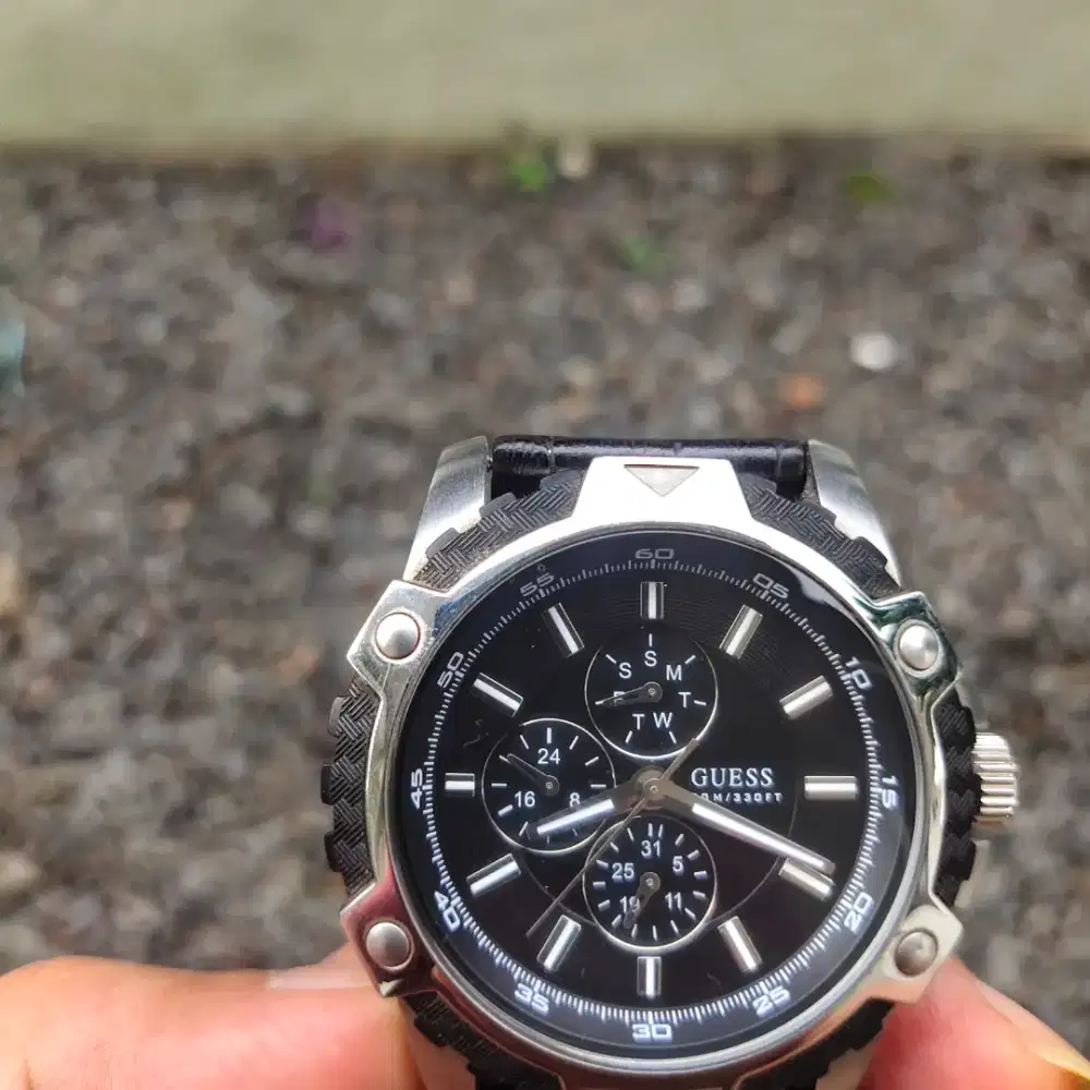 Jam Tangan GUESS