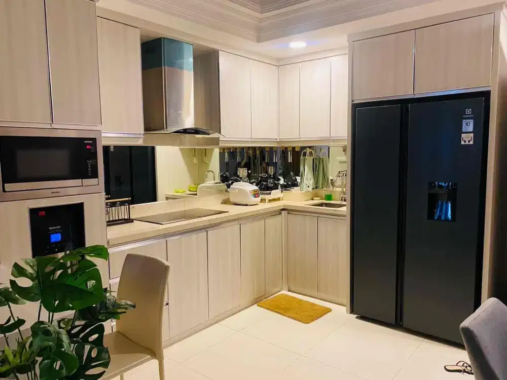 Disewakan Apartment Full Furnish View Golf The mansion Kemayoran