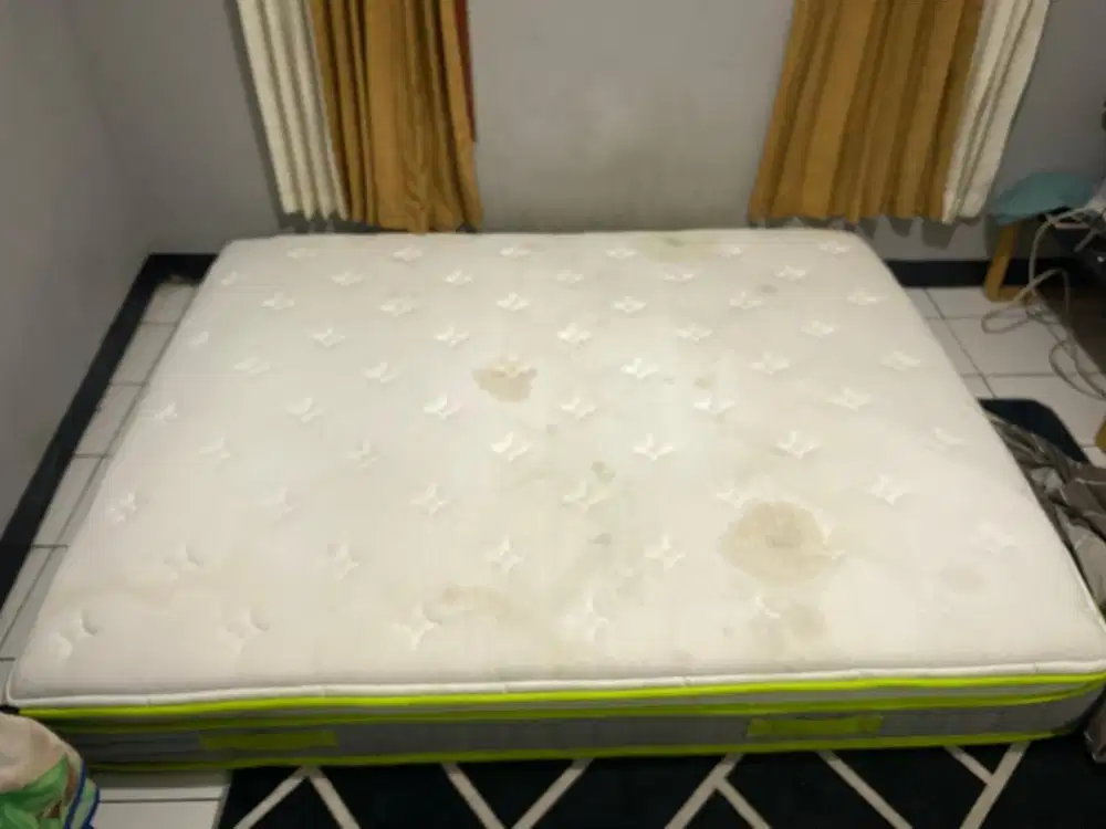Kasur Spring Bed