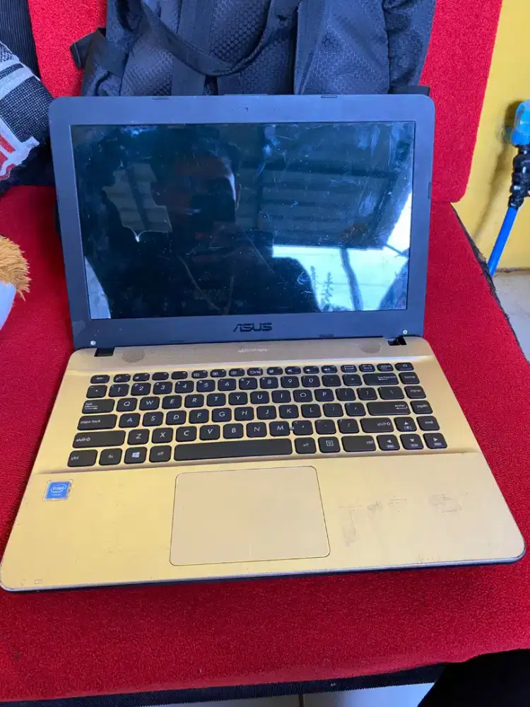 Laptop Asus X441MA nominus