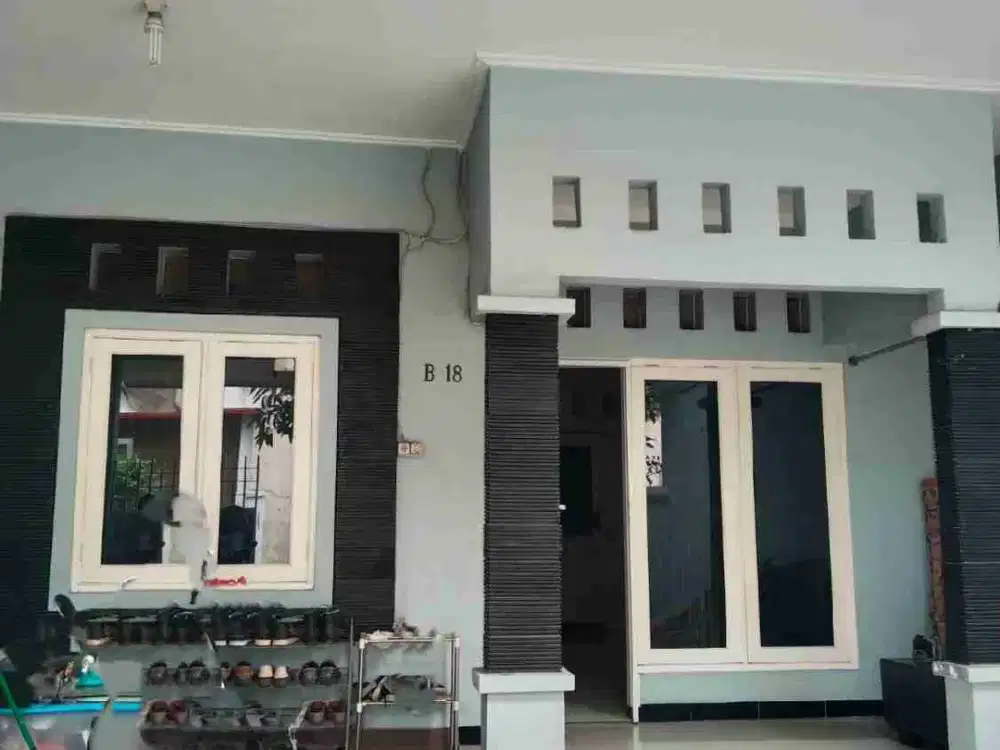 Di jual Cepat Rumah Terawat Rapih mudah ke jalan raya Tlajung Udik