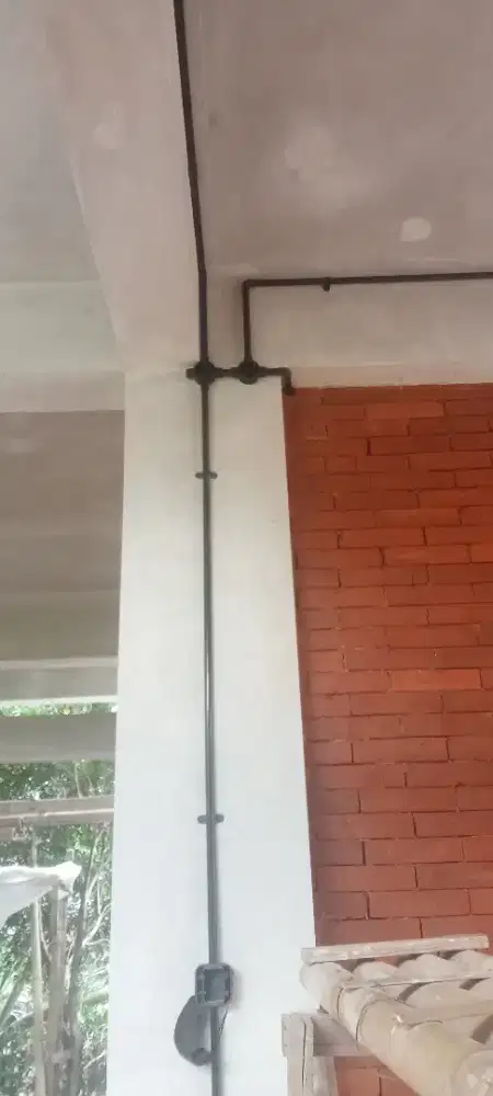 Tukang perbaikan listrik