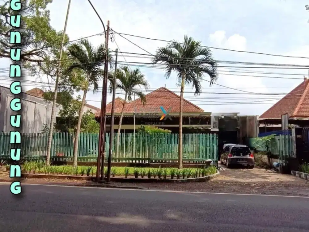 Rumah Klasik Tengah Kota daerah elit gunung gunung, Klojen Malang