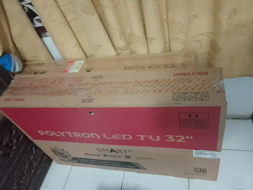 Tv Polytron 32 smart tv exdisplay