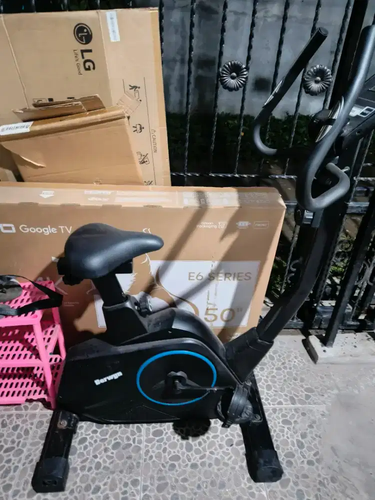 Sepeda Statis Berwyn Ace Hardware