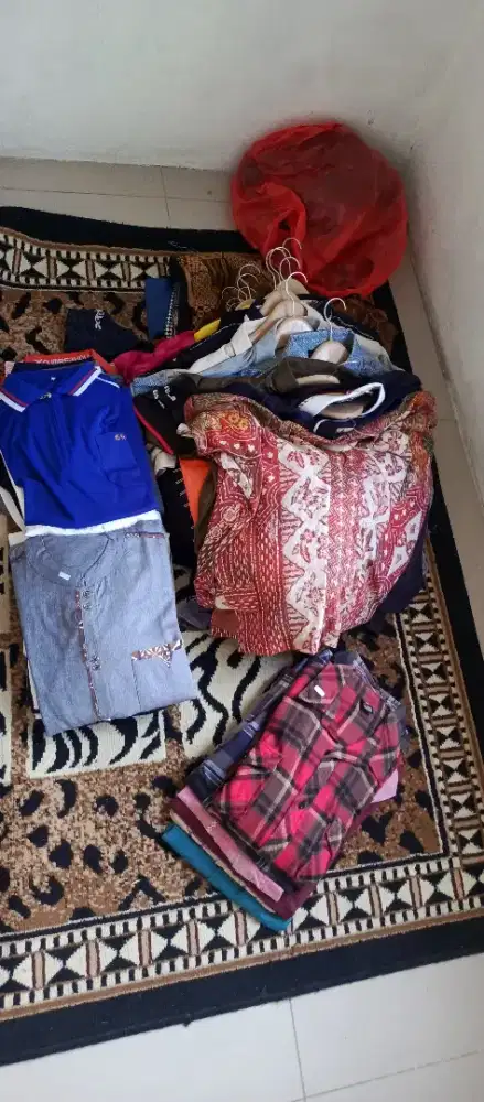 Kemeja lengan pendek 35pcs 850K