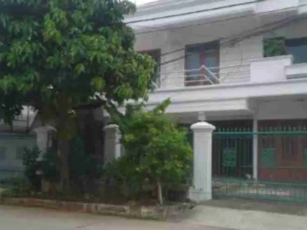 di jual rumah layak huni lokasi tengah kota