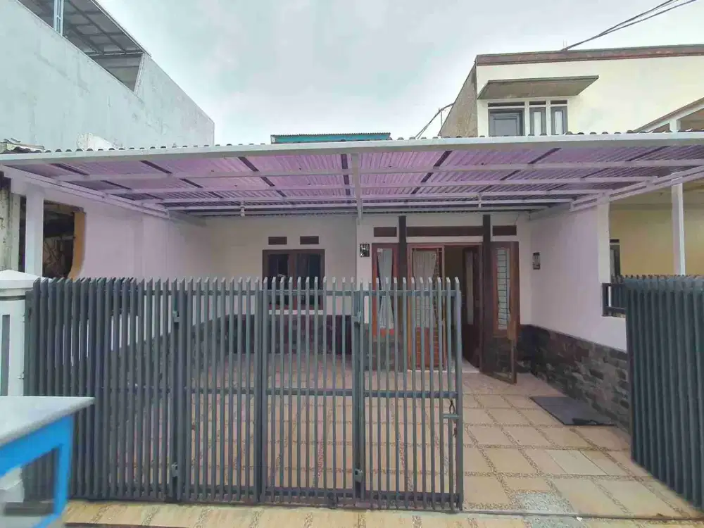 Rumah 4 Kamar Siap Huni di Sarijadi, Lokasi Strategis Dekat Tol Pasteur – Kota Bandung