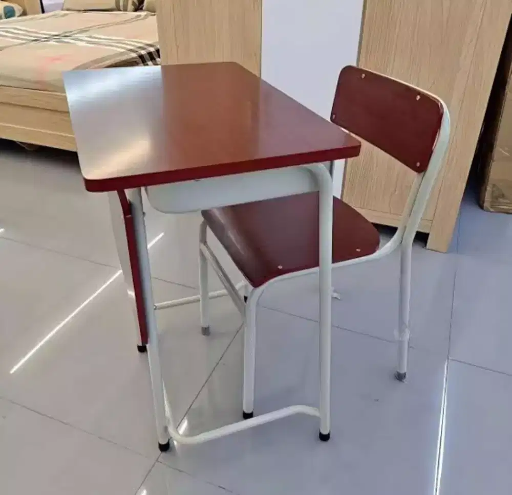 Meja sekolah set
