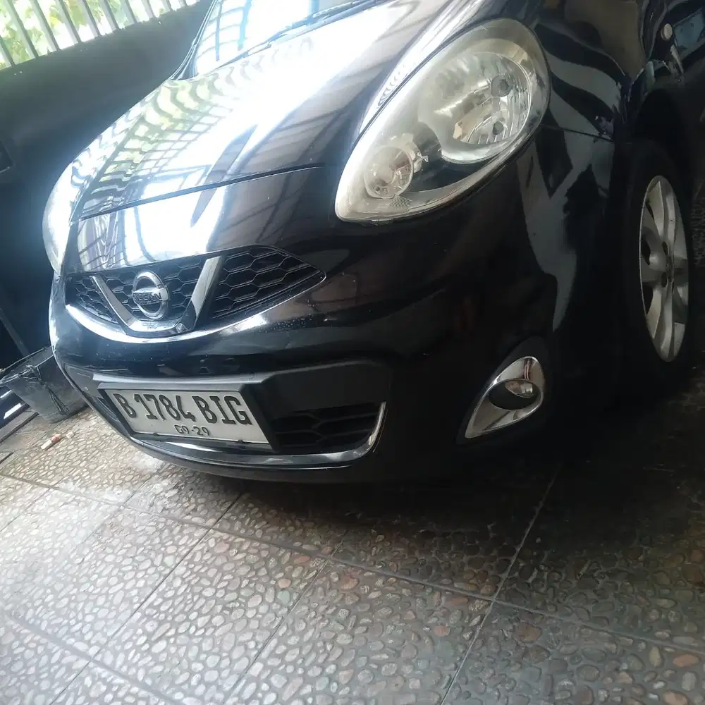 Nissan March 1.5 2014 Matic