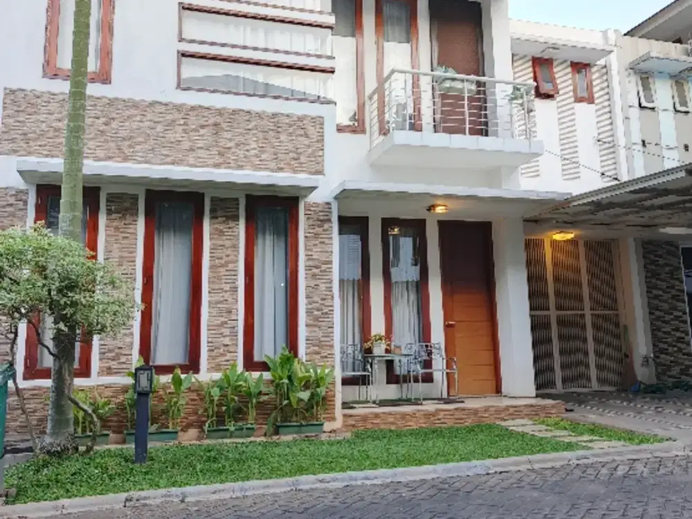DJUAL / DI SEWAKAN RUMAH KEBAGUSAN LENTENG