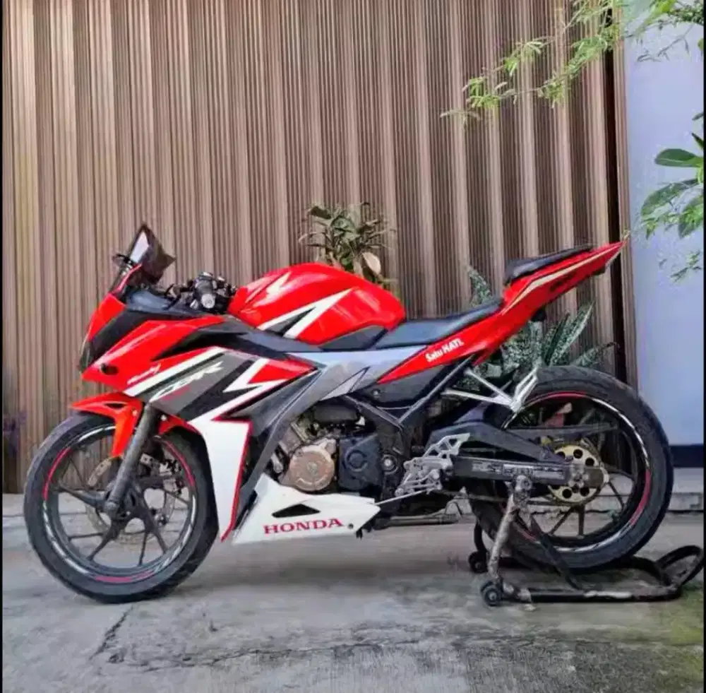 Jual aja karena ada yang baru