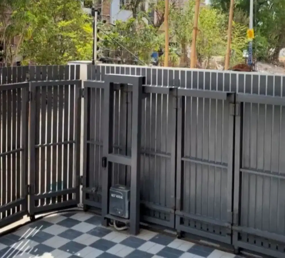 pagar sliding tikung klasik minimalis