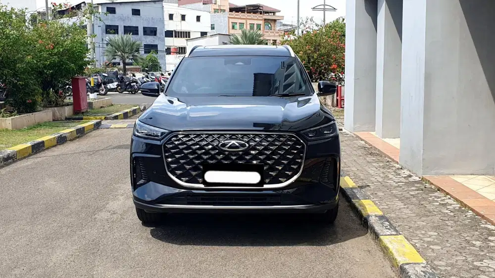 Km5rb chery tiggo 8 csh premium turbo hybrid 2025 hitam