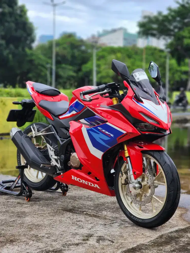 Honda CBR150R Full Orsinill